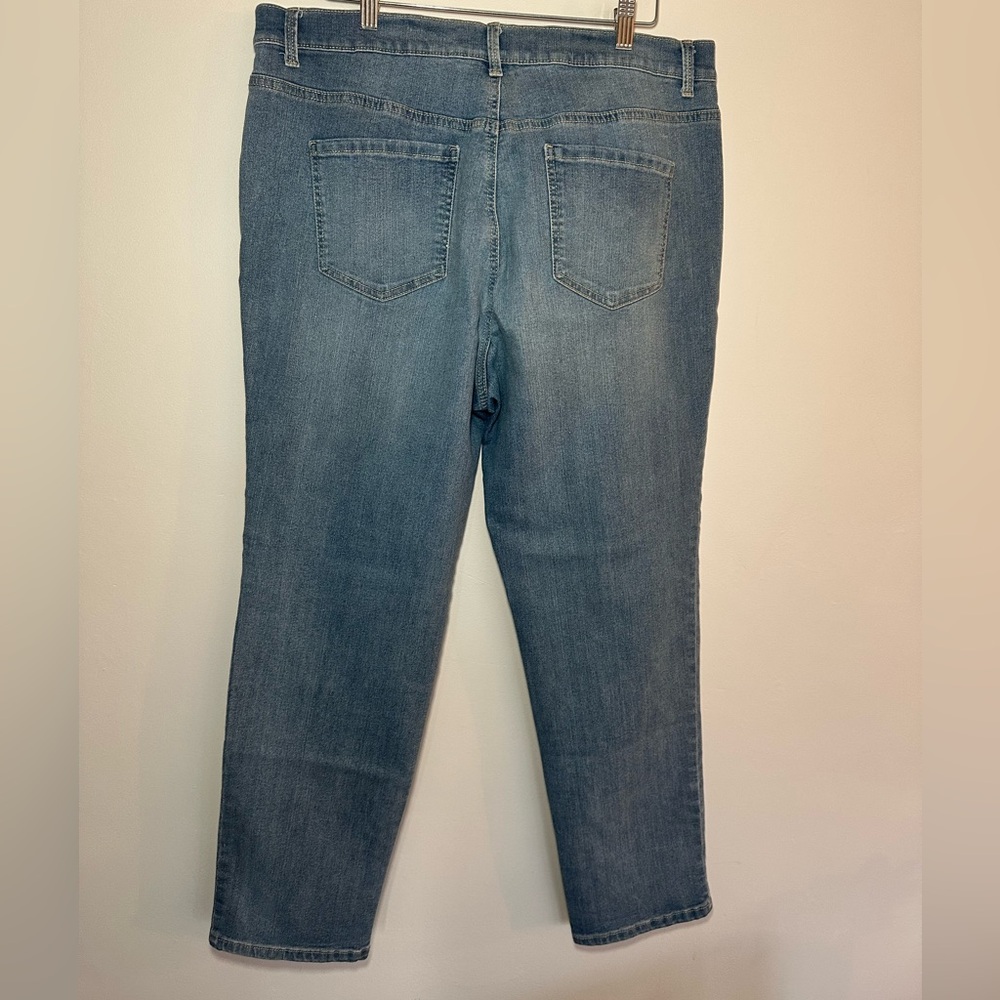 Gloria Vanderbilt Women’s Amanda Classic‎ Fit Tapered Jeans 16W EUC - Picture 7 of 8